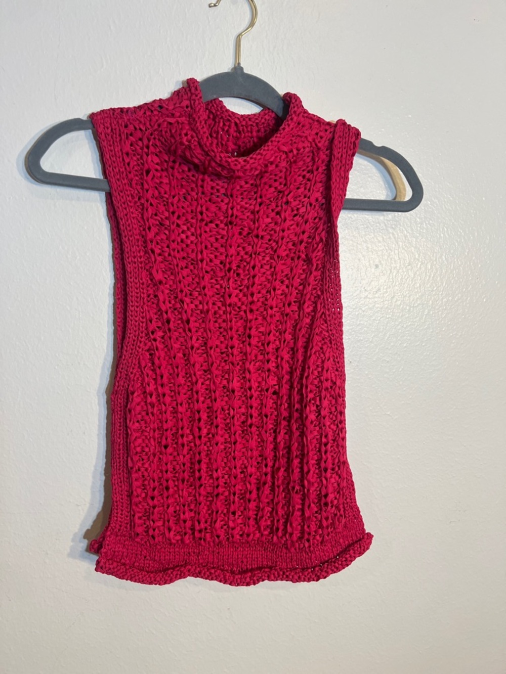 Anthropologie Moth Sleeveless Roll Neck Sweater Tank Vest in Fuchsia Hot Pink XS